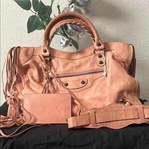 Peach Leather Women's Bag